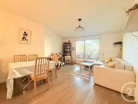 appartement f3 à vendre - 3 pièces - 63 53 m2 - st denis - 93 - ile-de-france