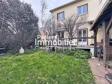 maison trois chambres avec jardin