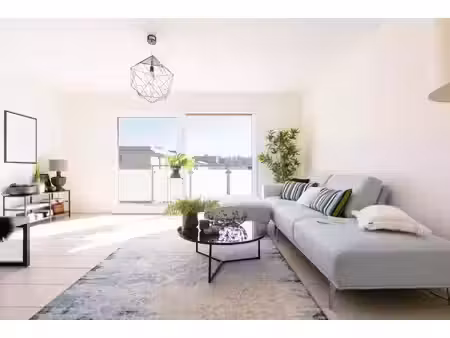 t4 de 80m² avec terrasse a colombes proche transports et commerces