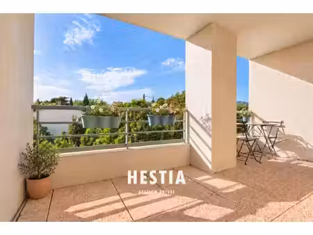 château-gombert — t3 avec terrasse et garage inclus — 229 000 €