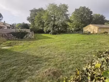 vente terrain à batir 648 m² à landiras (33720)  73 000 €