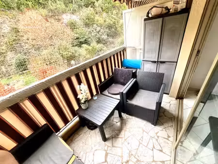 spacieux 2/3 pièces avec terrasse au calme