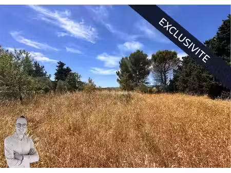 vente terrain 1556 m² à la fare-les-oliviers (13580)  390 000 €
