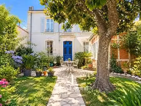 vente maison aux sables-d'olonne (85100) : à vendre / 172m² les sables-d'olonne