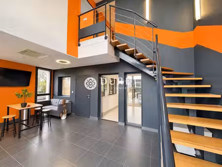 prestigieux bureau de 283 m2 en location - fontenay-le-comte  france