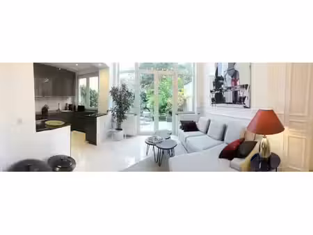 cinquantenaire - appartement avec jardin