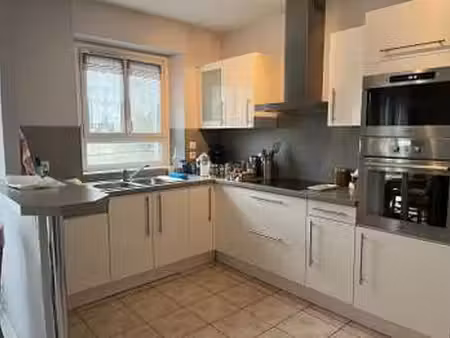 location appartement 3 pièces à dinan (22100) : à louer 3 pièces / 69m² dinan