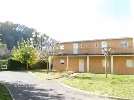 location appartement 3 pièces 82.77 m² à perigueux (24000)  691 €