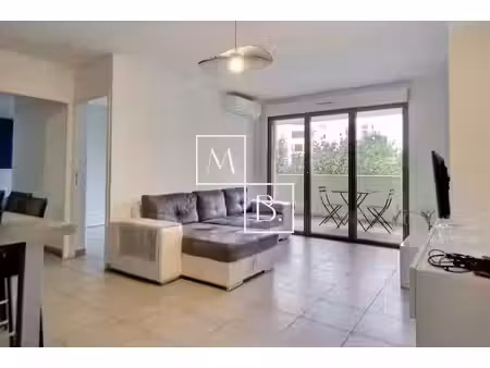 location meublée appartement 3 pièces 63.19 m² à montpellier (34000)  1 100 €