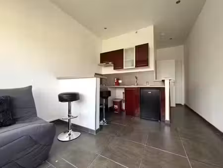 location meublée appartement 1 pièce 22.31 m² à macon (71000)  420 €