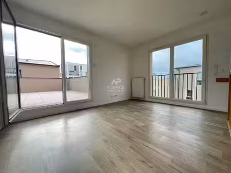 appartement carrières-sous-poissy 3 pièce(s) duplex terrasse