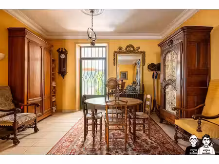 rue étienne larchey - maison de caractère - 257 m2 de jardin + 64 m2 d'annexes