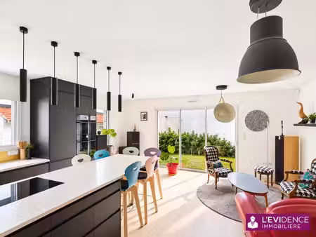 maison 99m²  4 chambres  centre ville  st marc sur mer