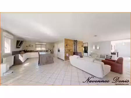 vente maison 7 pièces 215 m² à bourg-achard (27310)  468 000 €