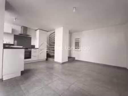vente maison aux sables-d'olonne (85100) : à vendre / 49m² les sables-d'olonne