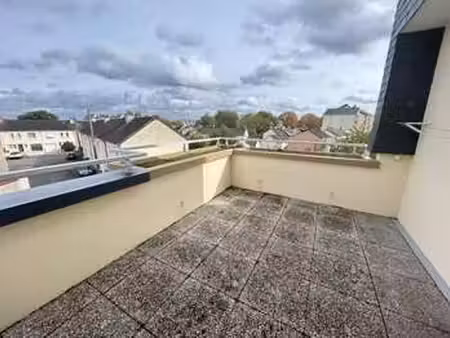 location appartement 2 pièces au mans (72000) : à louer 2 pièces / 65m² le mans
