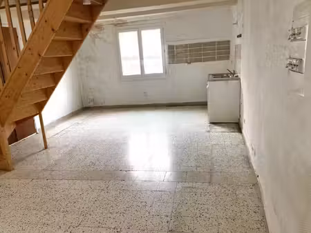 a vendre - lot de 2 appartements - lezan