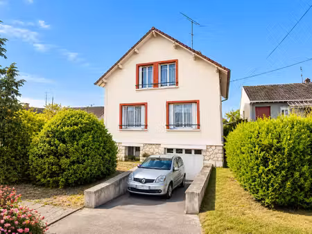 vente maison 5 pièces  110.00m²  les mureaux