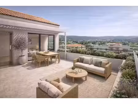 confort et tranquillité ! magnifique duplex avec éspace éxtèrieur !