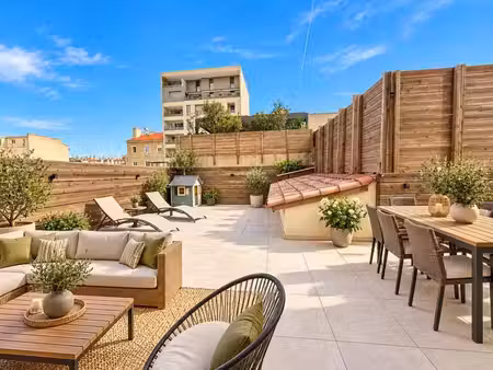 marseille 6ème – secteur prado – appartement t3 avec exceptionnelle terrasse de 85 m²