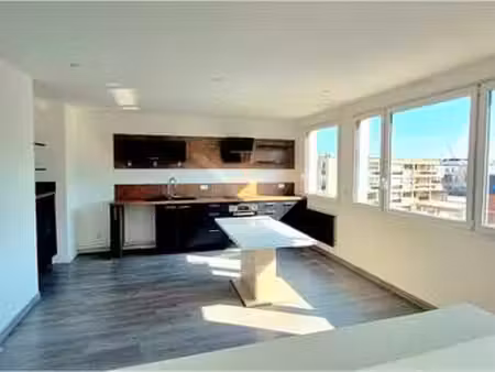 vente appartement 3 pièces à dieppe (76200) : à vendre 3 pièces / 70m² dieppe