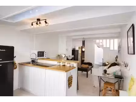 17880 les portes en ré - maison 3 pièces de 44 m² avec cheminée