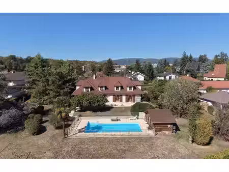 maison de 325 m² à rives - 680 000 €