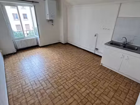 location appartement 2 pièces 42m² lyon 7ème