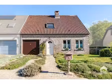 charmante maison trois façades à dilbeek