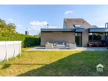 maison habitable de suite avec 4 chambres (5poss) + jardin