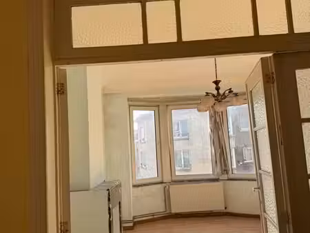 evere  appartement lumineux et spacieux