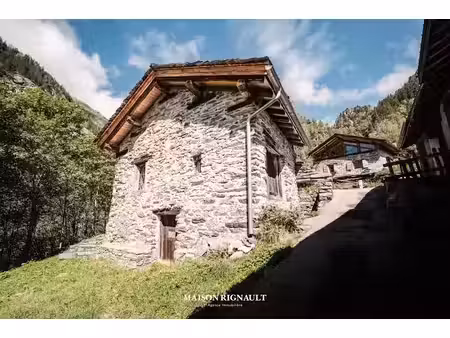 vente chalet 1 pièce 78 m² à sainte-foy-tarentaise (73640)  290 000 €
