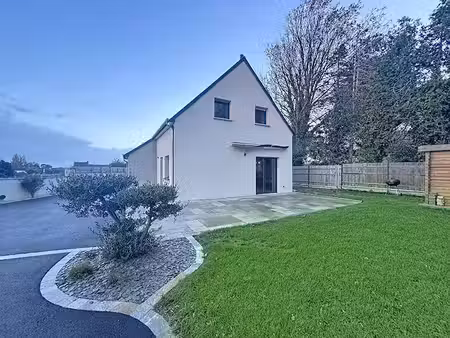 vente maison 5 pièces 82 m² à cancale (35260)  393 000 €