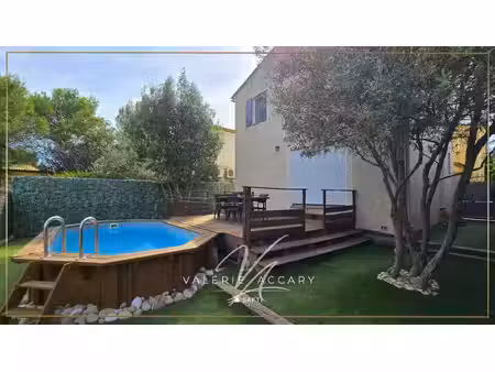 rocbaron : villa de 94 m² sur un terrain de 229 m² avec 3 chambres  bureau  piscine