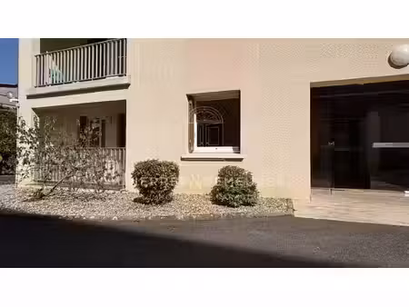 appartement t2 climatise en rez-de-chaussee