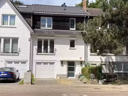 maison chant d'oiseau (3ch/jardin/grande terrasse/garage)