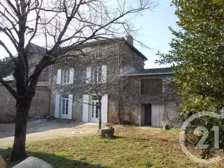 maison à louer - 4 pièces - 107 m2 - sauze entre bois - 79 - poitou-charentes