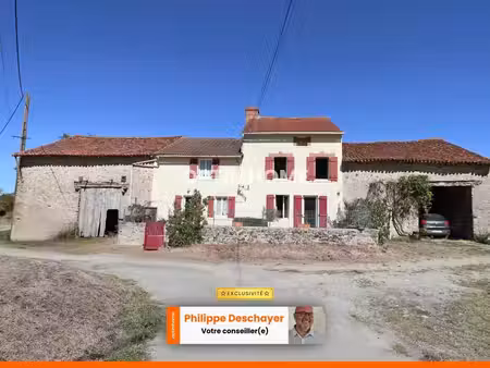 maison de 166 m² - 9 pièces - 5 chambres - 3 granges + dépendances - parcelle terrain 5 18