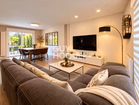 maison à vendre de 5 pièces de 119 m²