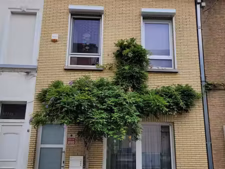 maison 2 façades à woluwe-saint-lambert