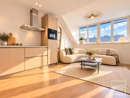 cinquantenaire – penthouse duplex neuf meublé – 1 chambre