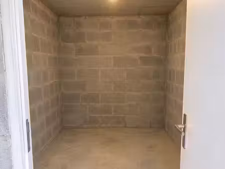 garage à canet-en-roussillon (66140)