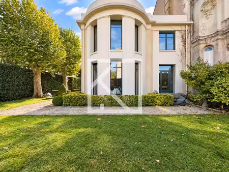 maison de luxe en vente à angers  pays de la loire