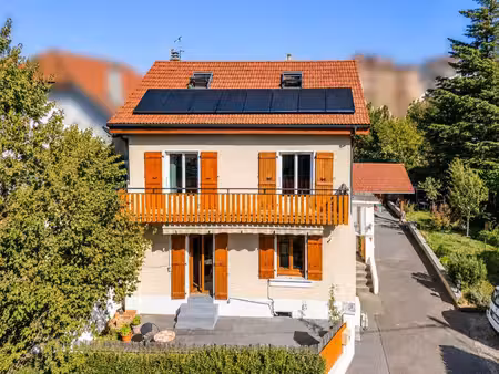 maison de famille - 6 pièces – 125 m² - 4 chambres – garage – jardin – proximité genève - 