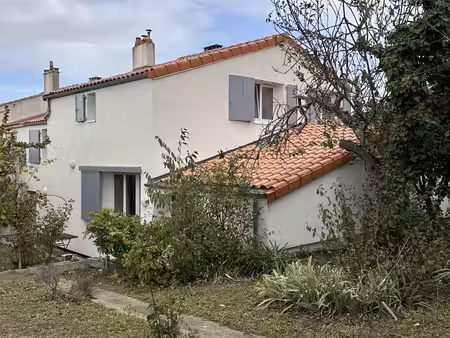 maison à la rochelle (17000)