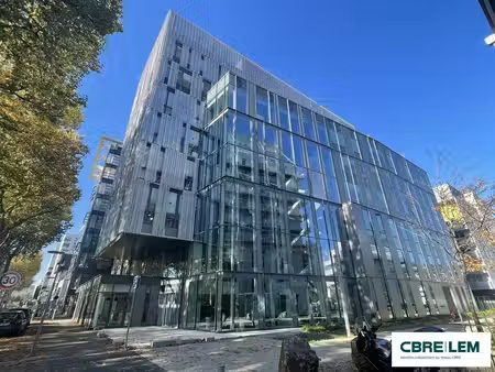 location bureau rouen 4 588 m²