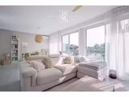 vente appartement 3 pièces 79 m² à aix-en-provence (13090)  330 000 €
