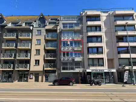 appartement te koop in koksijde met 2 slaapkamers