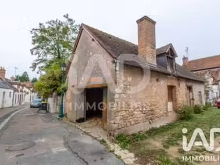 vente maison à lorris (45260) : à vendre / 40m² lorris