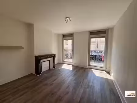 location appartement 2 pièces 43 m² à agen (47000)  550 €